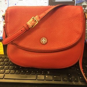 💐Spring Cleaning Sale💐Tory BurchPebbled Robinson